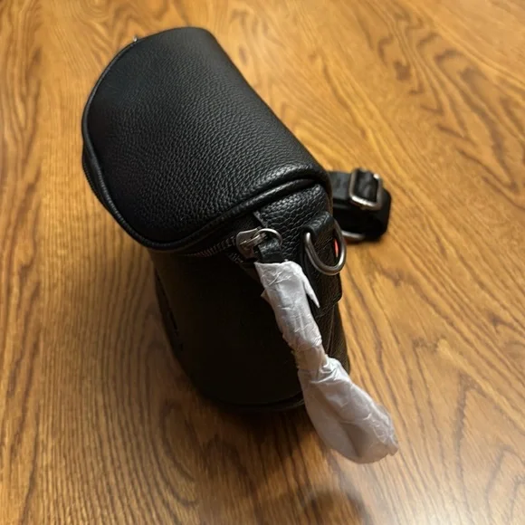 Montana West Small Fanny Pack Crossbody Purse - Picture 7 of 7